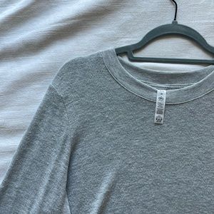 Alo Yoga gray comfy sweater